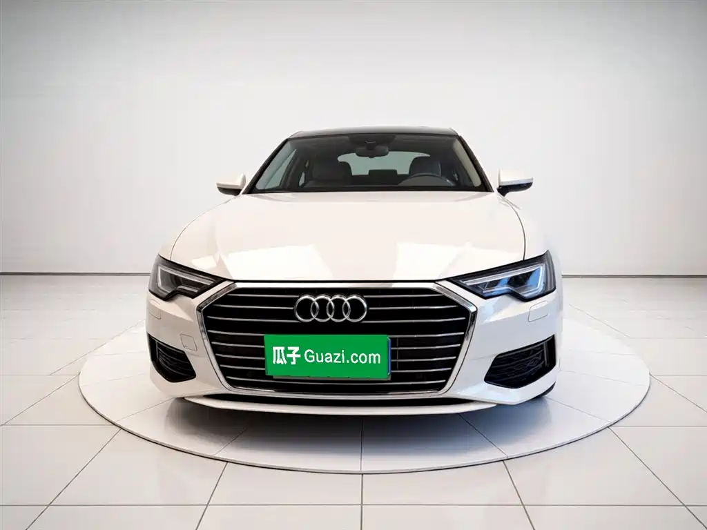 Audi A6L 2019 45 TFSI Premium Elegance фото 2
