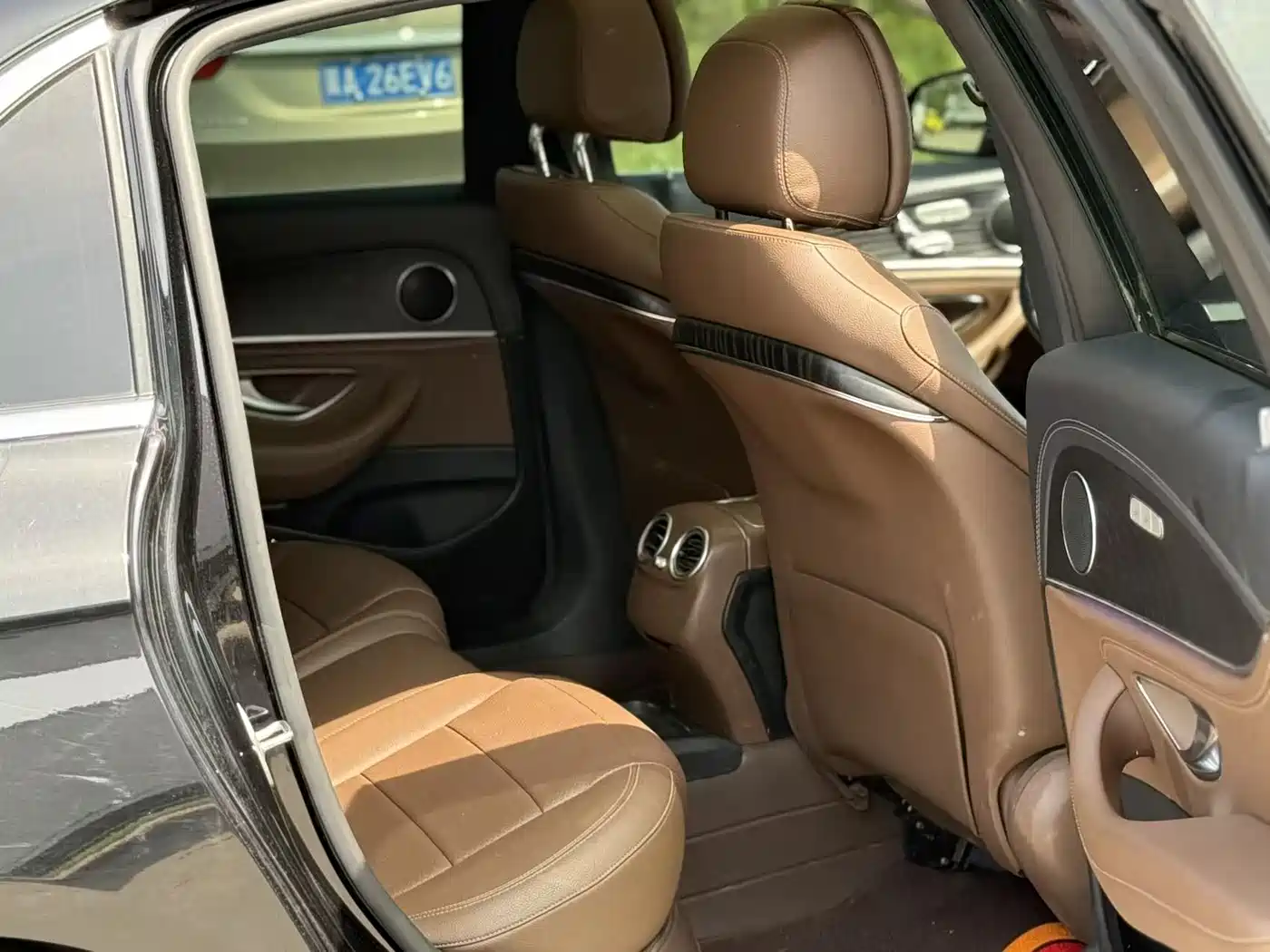 Mercedes-Benz E-Class 2020 Model E 260 L Sport фото 10