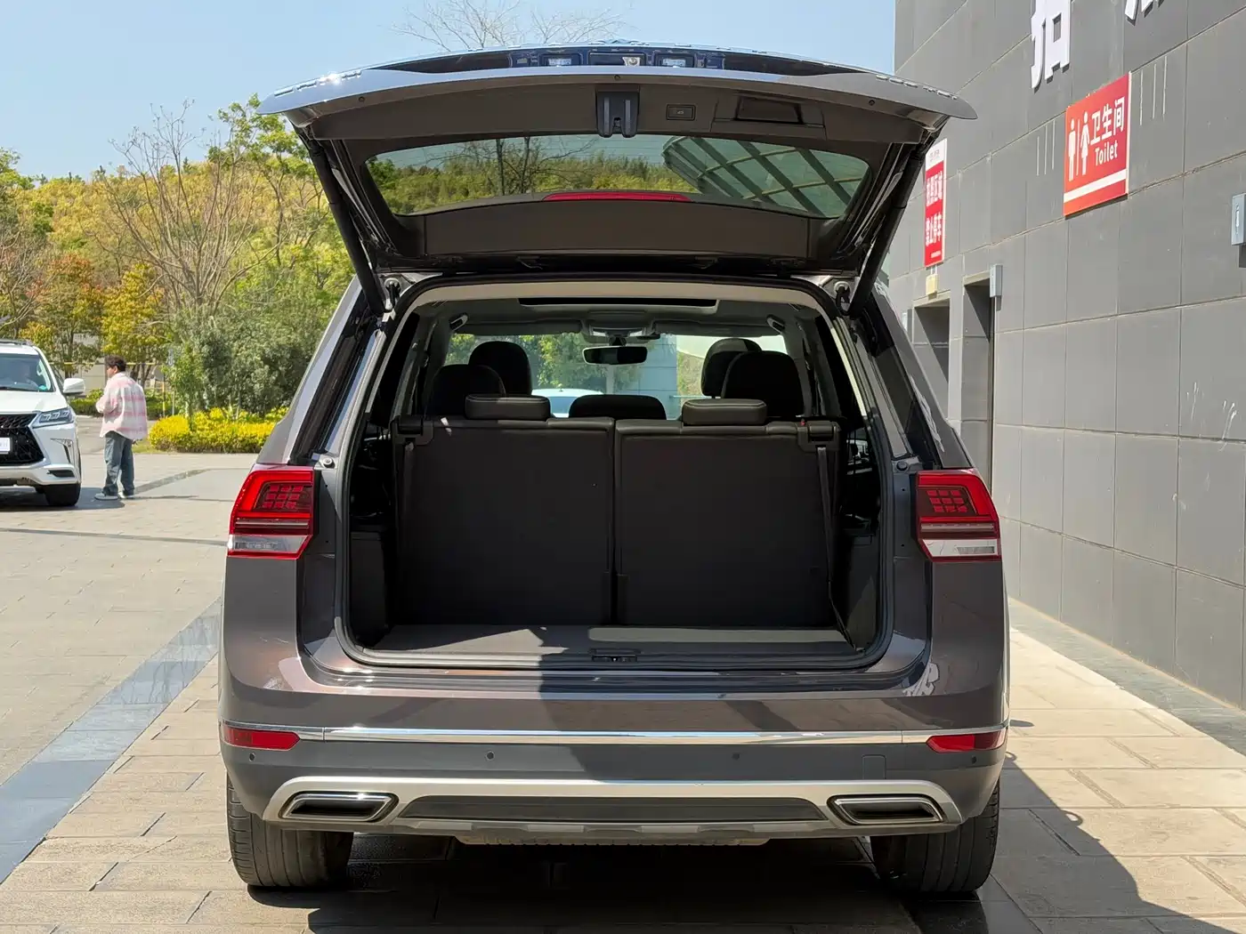 Volkswagen Teramont 2020 380TSI 4WD Luxury Edition China VI фото 5
