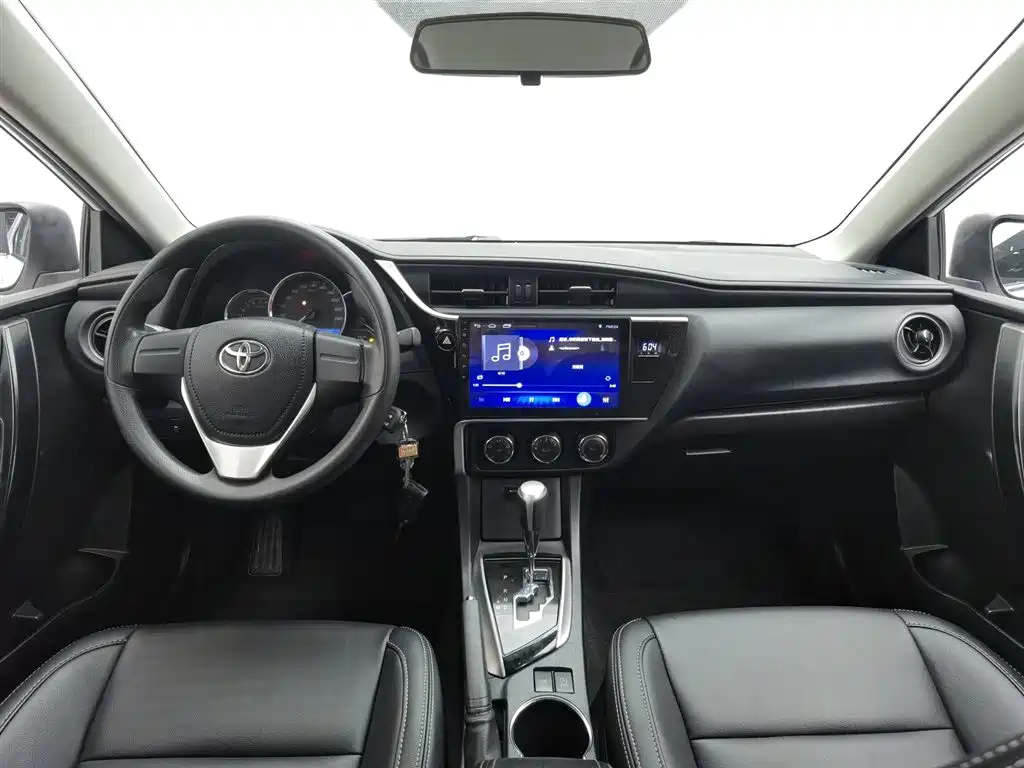 Toyota Corolla 2017 Facelift 1.2T S-CVT GL фото 5