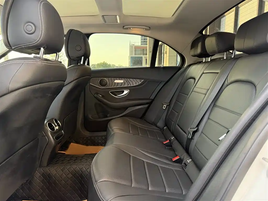 Mercedes-Benz C-Class 2019 Facelift C 260 L Sport фото 11