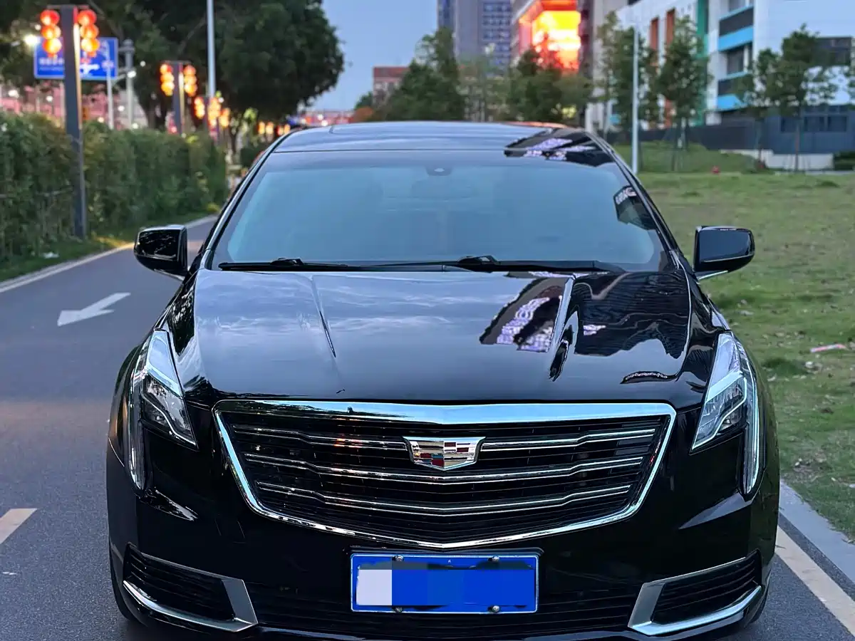 Cadillac XTS 2018 28T Technology фото 3