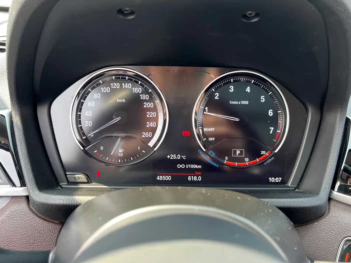 BMW X1 2022 sDrive25Li Leading фото 17