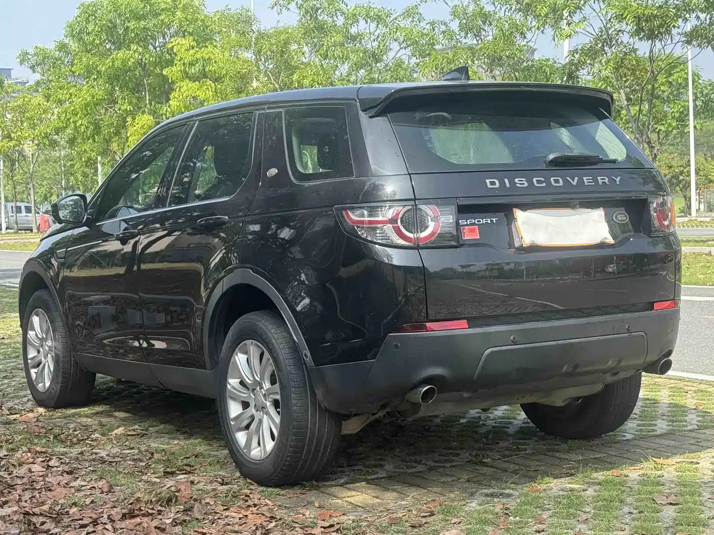 Land Rover Discovery Sport 2018 240PS PURE Edition фото 8