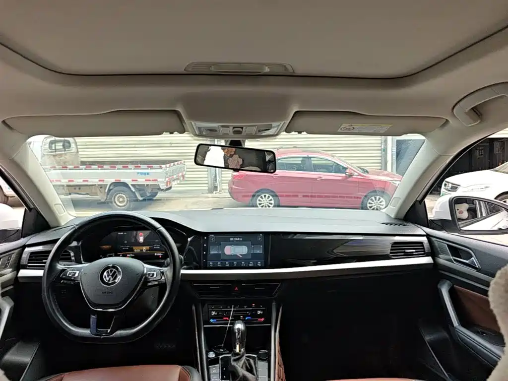 Photo 18 - Volkswagen Lavida