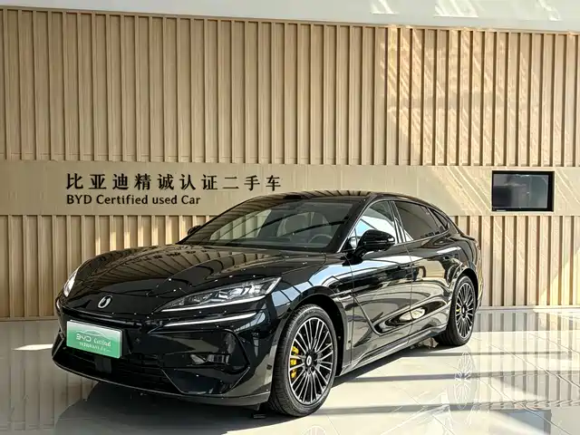 Denza Z9GT 2024