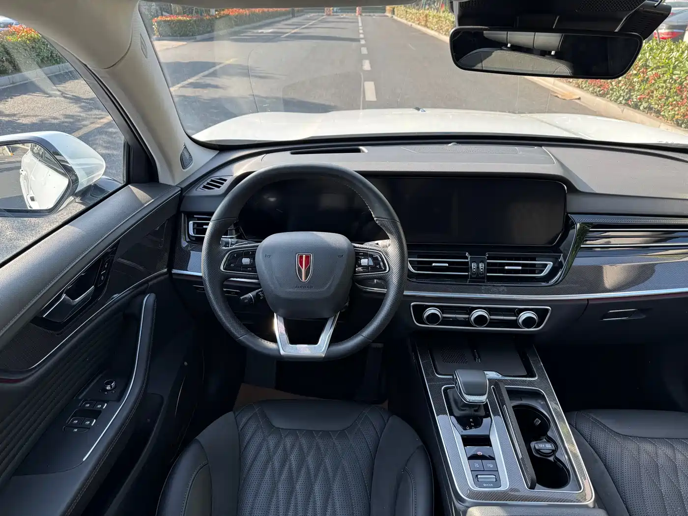 Hongqi HS5 2023 2.0T Flag Leader Pro Edition фото 7