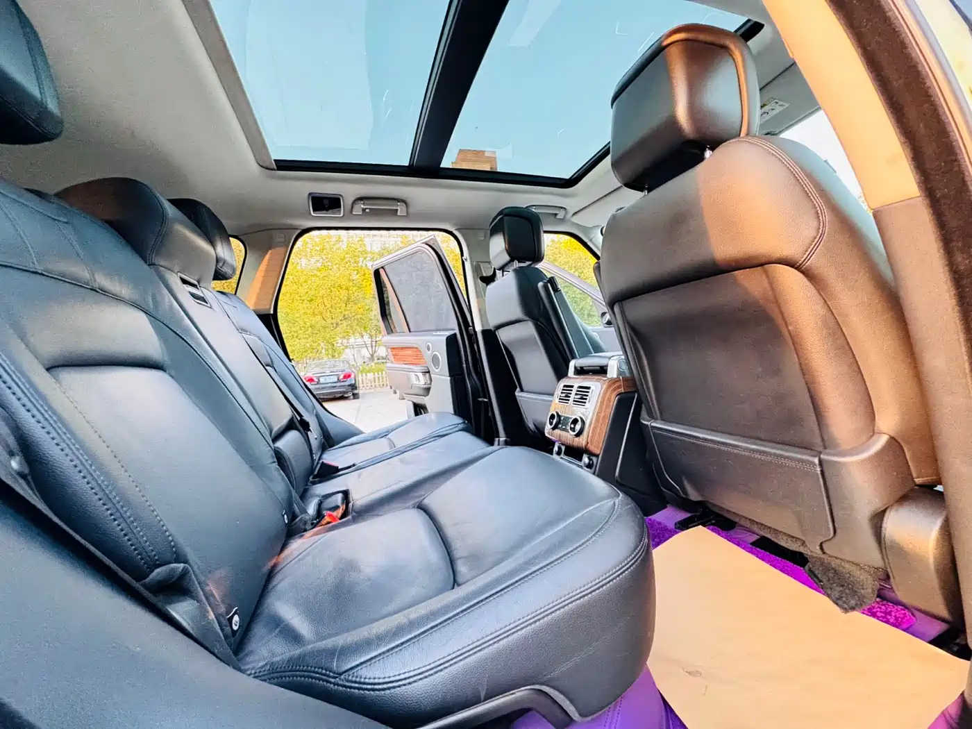 Land Rover Range Rover 2018 3.0 SC V6 Golden Age Edition фото 7
