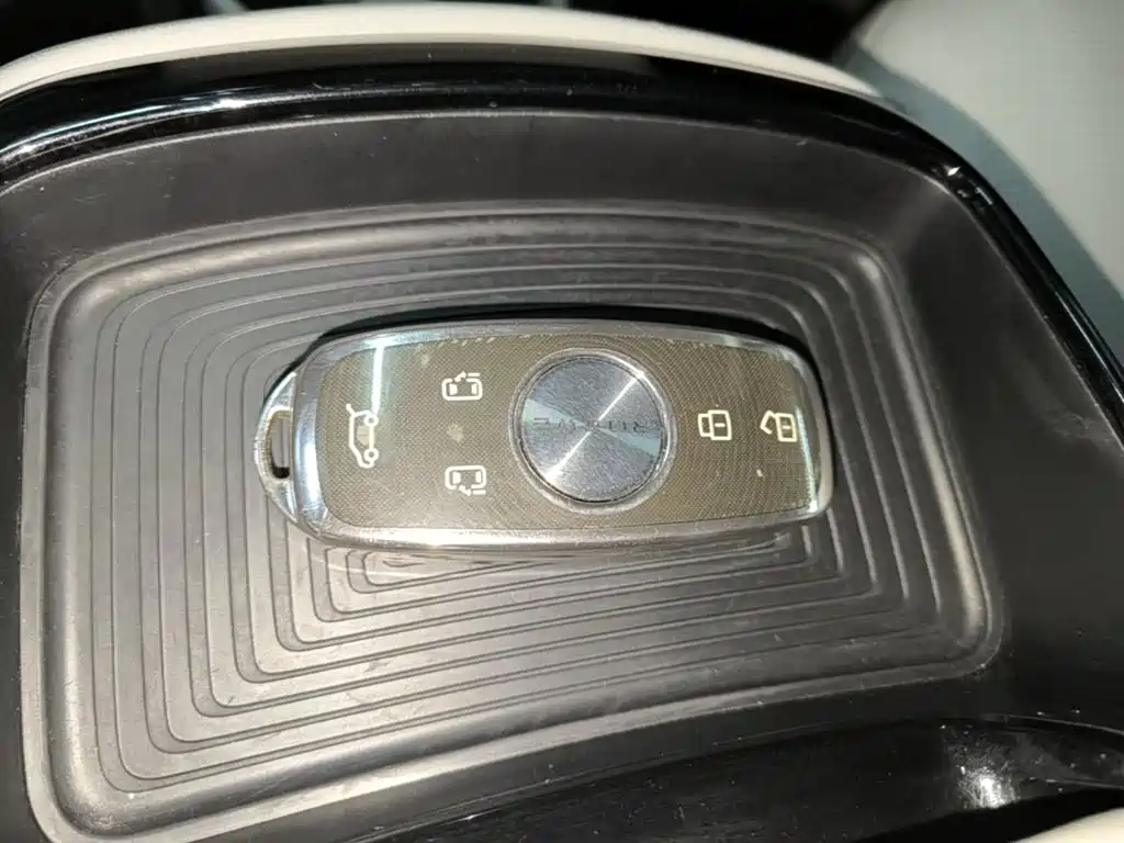 Photo 9 - Roewe iMAX8