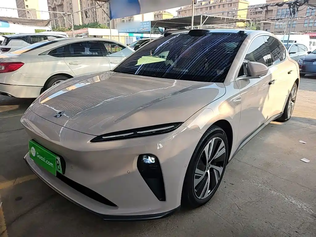 Фото 2 - NIO ET5