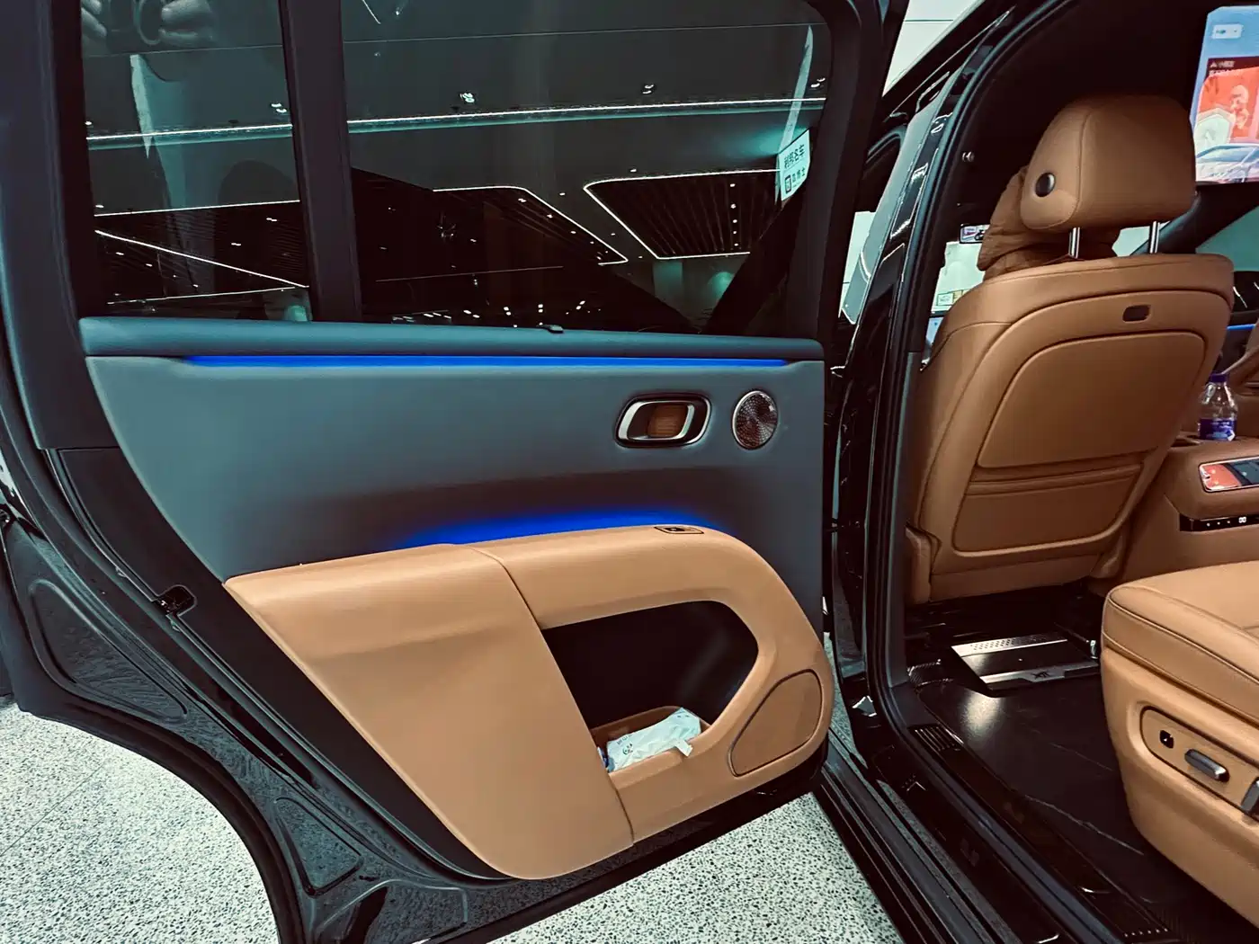 Li Auto Li i8 2026