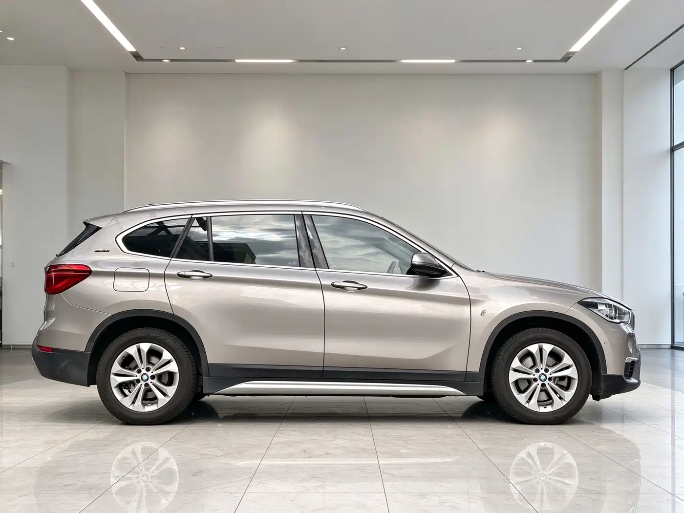 BMW X1 New Energy 2019 2019 xDrive25Le Range Upgrade Edition