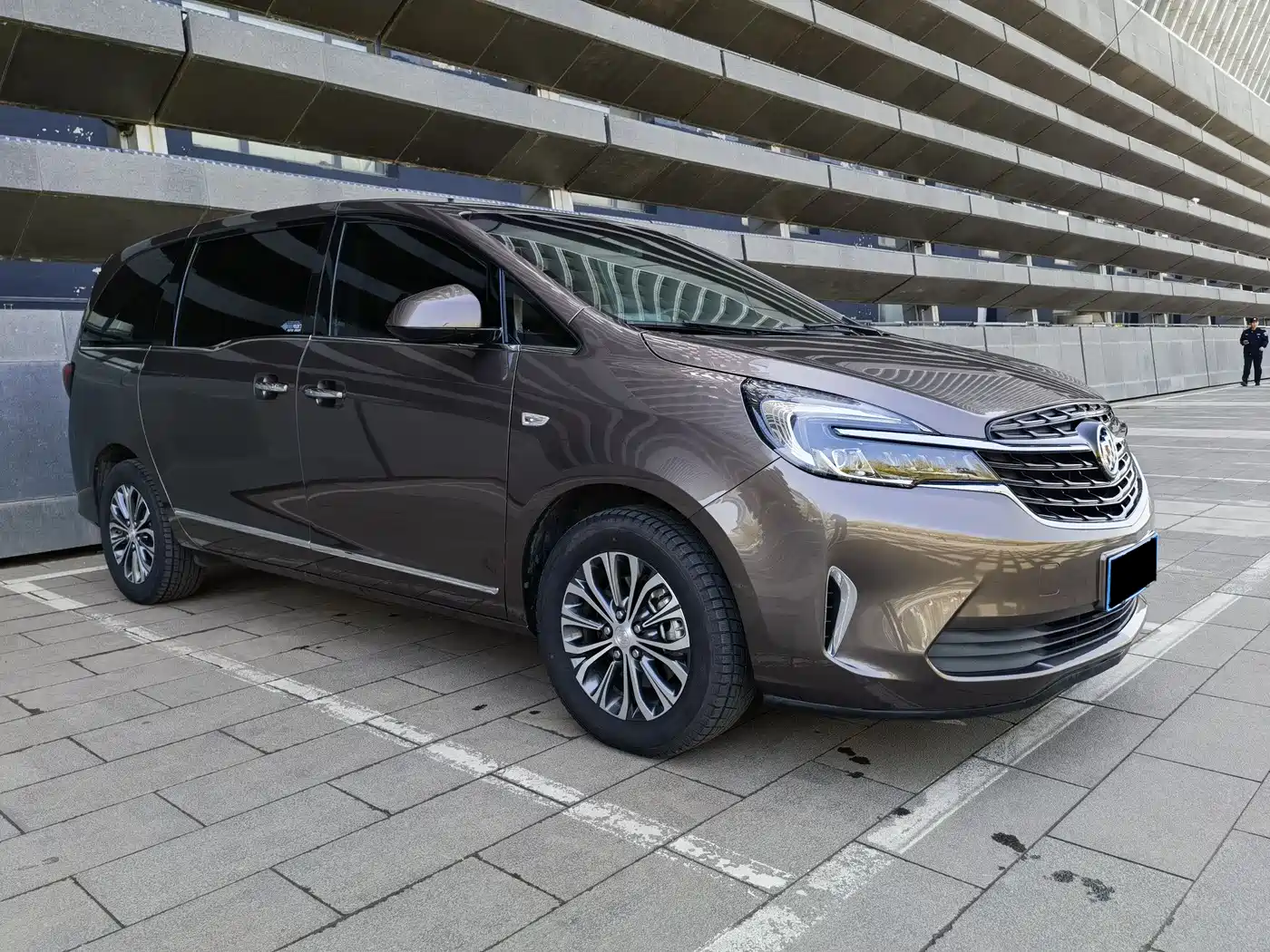BUICK GL8