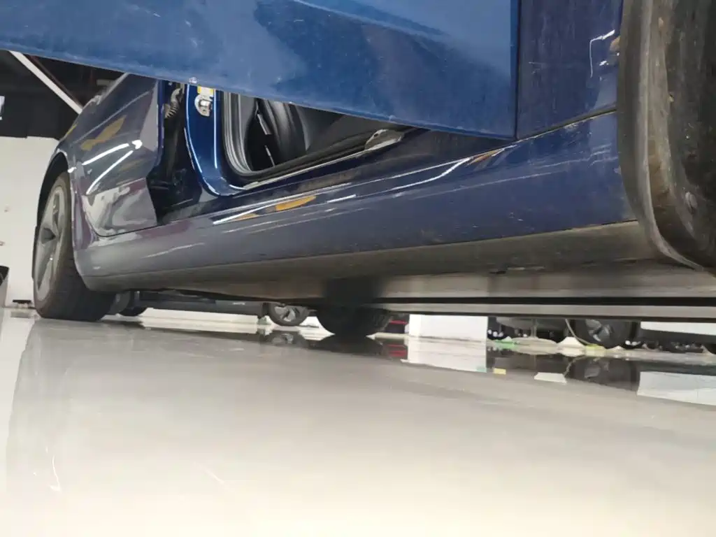 Tesla Model 3 (Import) 2019 2019 Long Range RWD Version