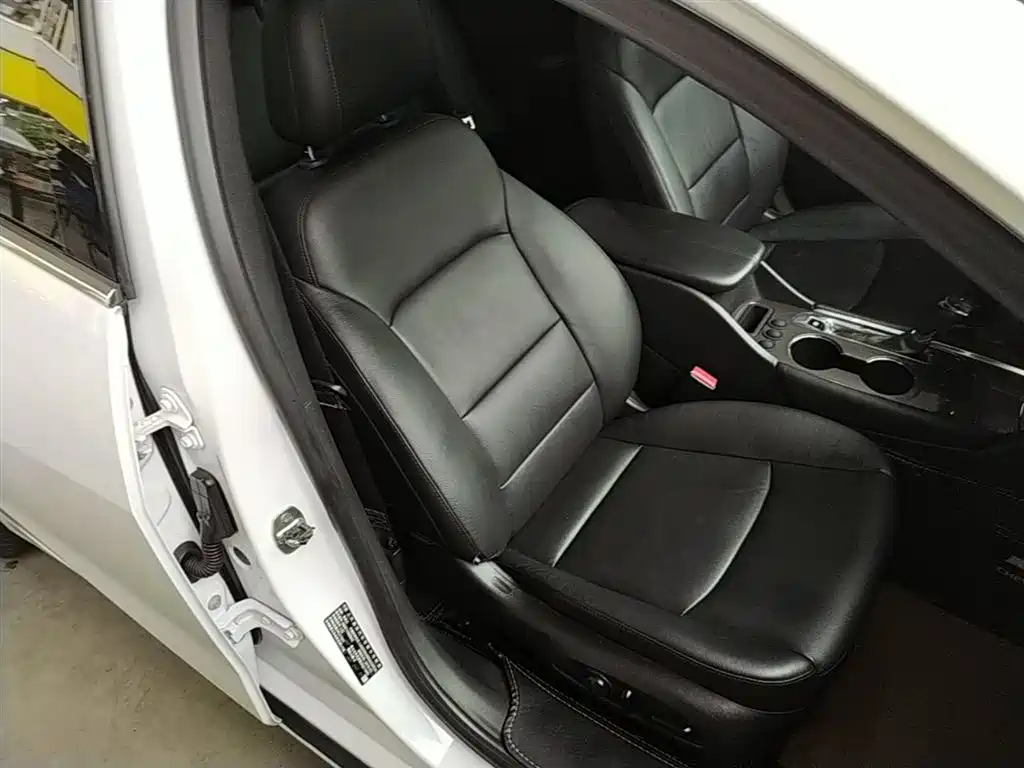 Chevrolet Malibu XL 2019 535T CVT Dynamic Edition фото 25