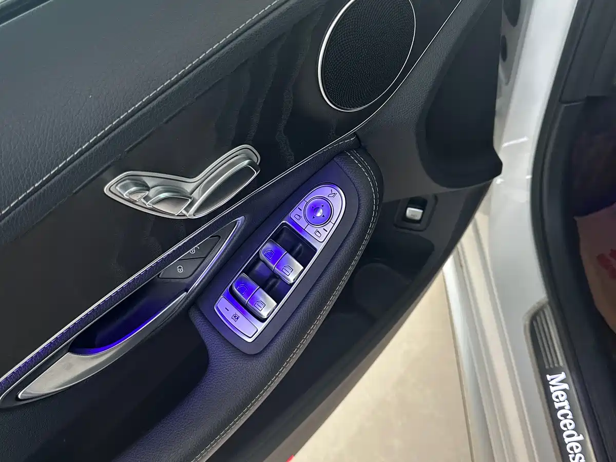 Mercedes-Benz C-Class 2020 Facelift C 200 L Fashion фото 12