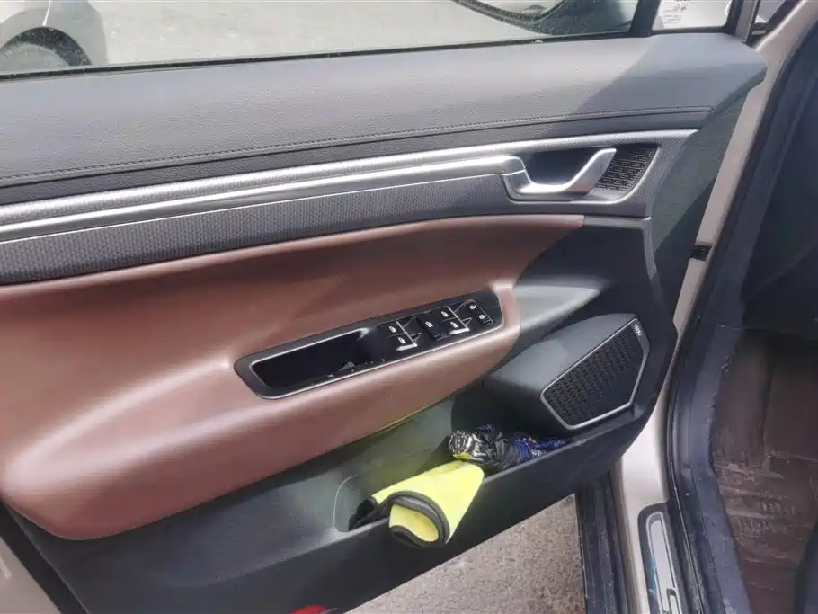 GEELY AUTOMOBILE EMGRAND GS