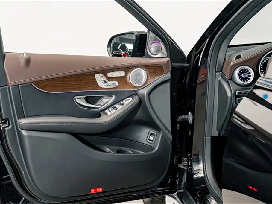 Mercedes-Benz GLC 2022 Facelift GLC 300 L 4MATIC Dynamic фото 16
