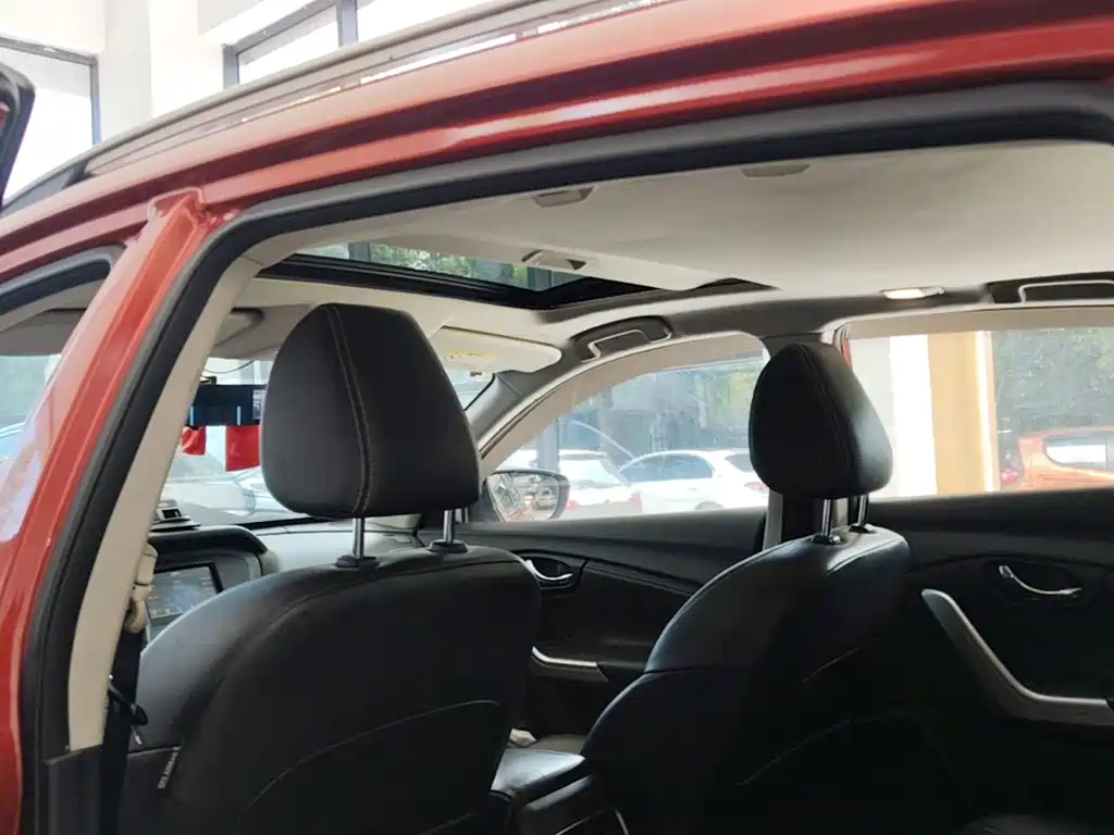 Venucia T90 2017 2017 2.0L CVT Smart Edition