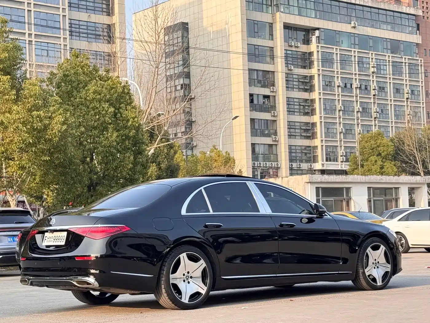 MERCEDES-BENZ S CLASS