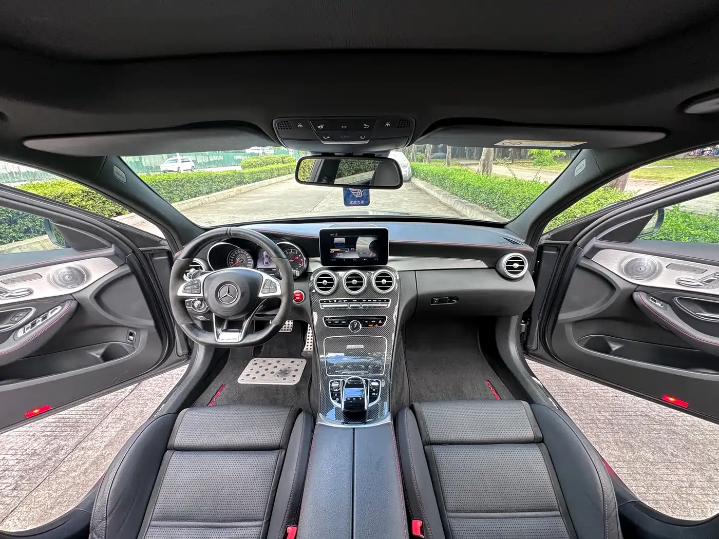 Mercedes-Benz C-Class AMG 2017 AMG C 43 4MATIC Special Edition фото 15