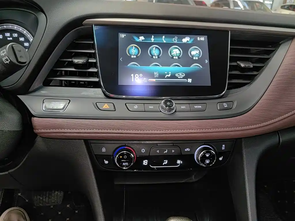 Buick GL6 2019 18T 6-seat Connected Luxury China VI фото 9