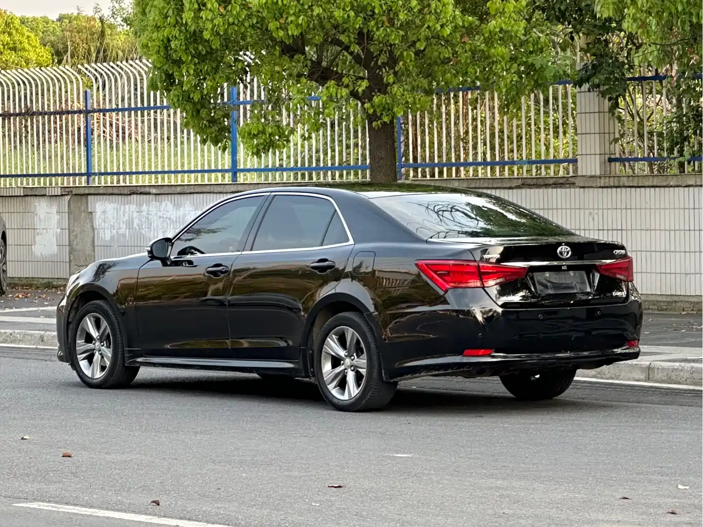 Toyota Crown 2015 2.0T Pioneer фото 6