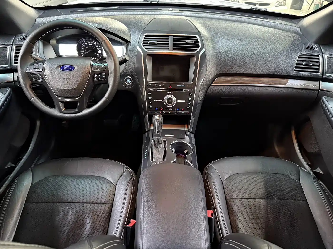 Ford Explorer (Import) 2018 2017 2.3T Elite Edition