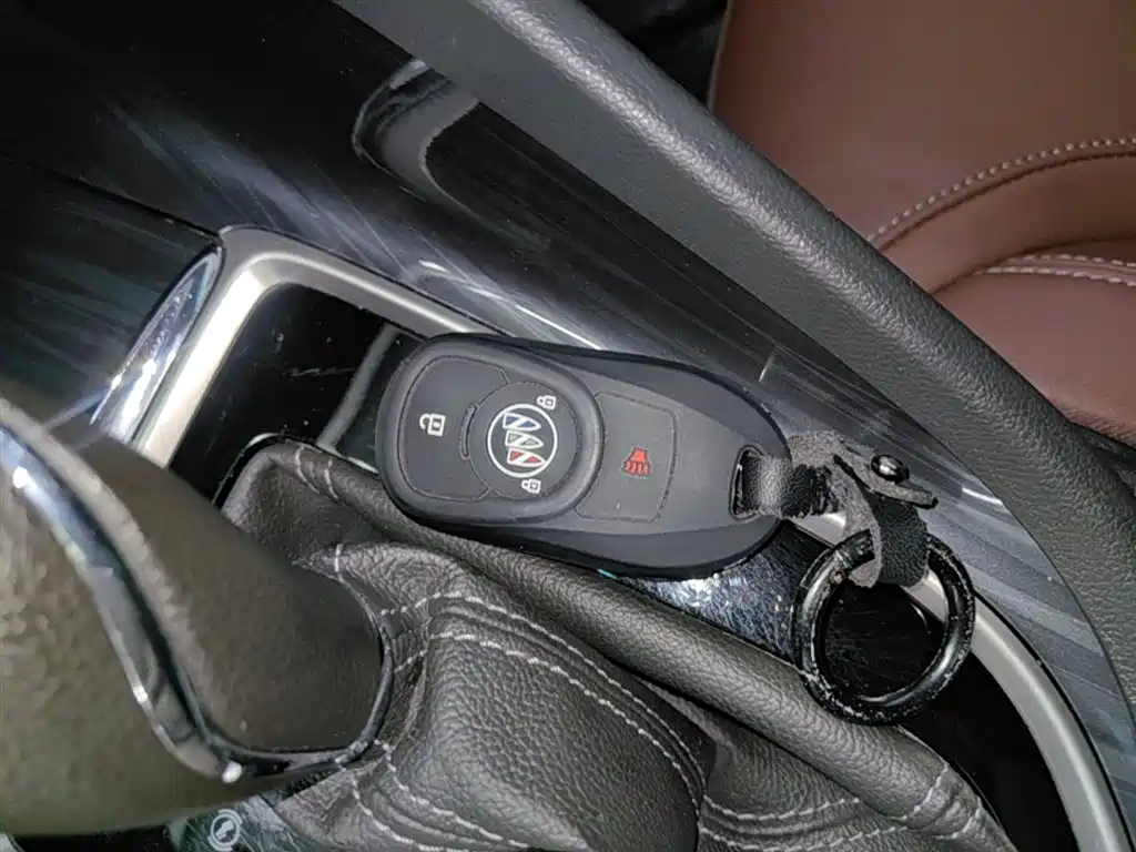 Buick GL6 2019 18T 6-seat Connected Luxury China VI фото 17