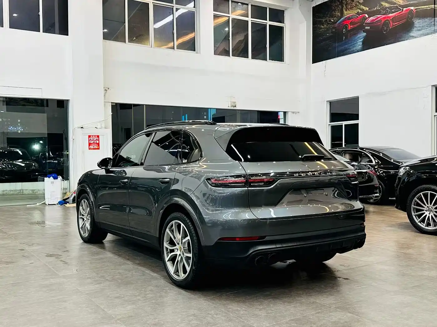 Porsche Cayenne 2019 Cayenne 3.0T фото 4