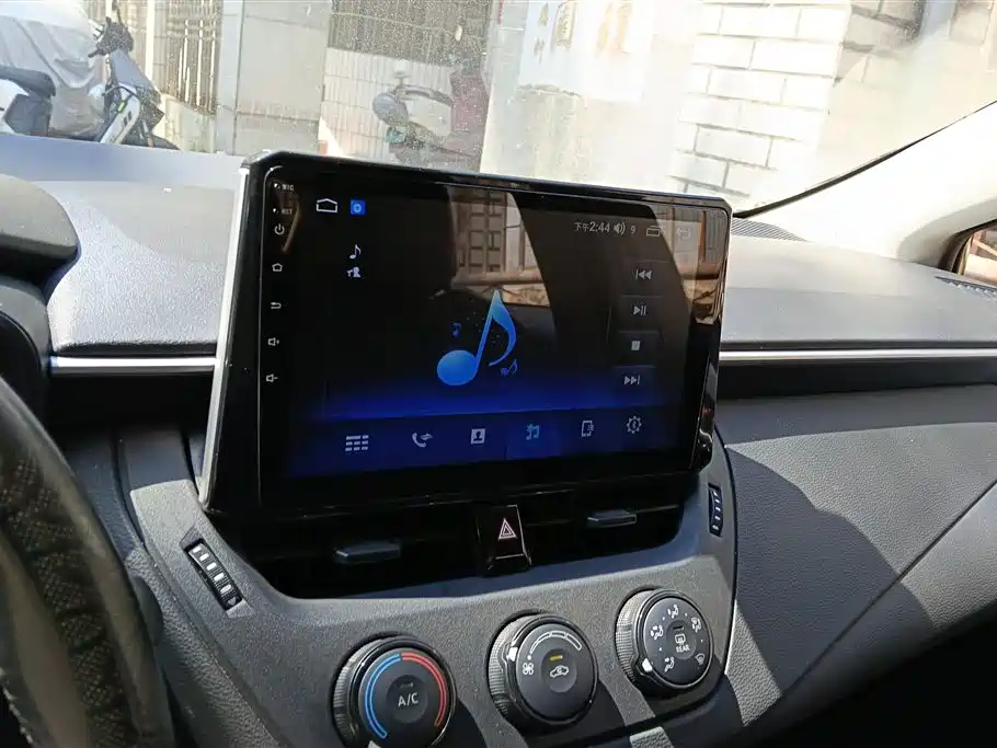 Toyota Corolla 2021 1.2T S-CVT Pioneer Edition фото 13