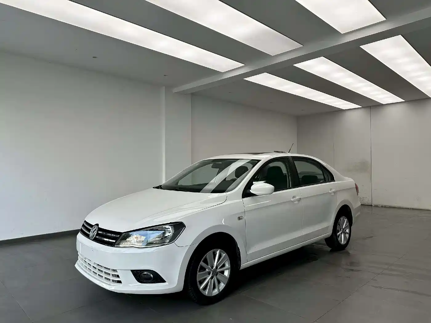 Volkswagen Jetta 2015 1.6L Manual Comfort