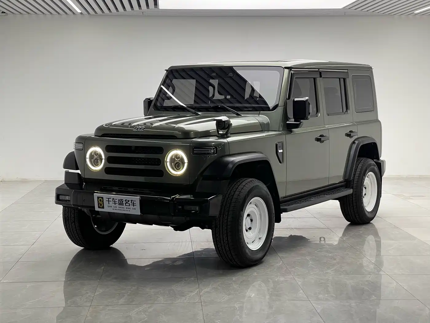 212 212 T01 2024 2.0T Explorer