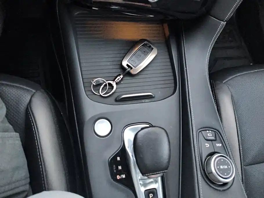 Infiniti QX50 2023 2022 2.0T FWD Navigator Edition