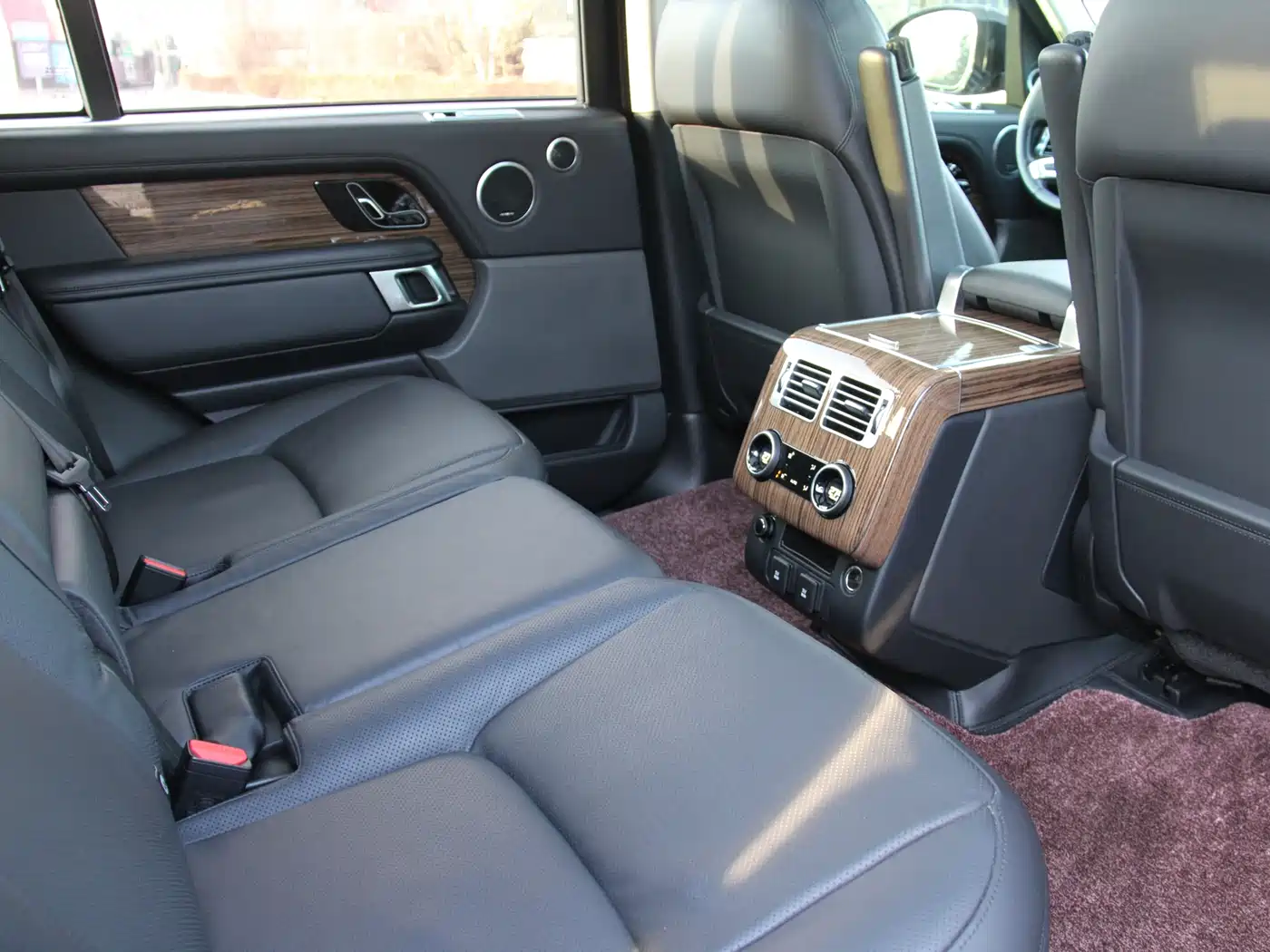 Land Rover Range Rover 2019 3.0 SC V6 Heritage Extended Edition фото 17