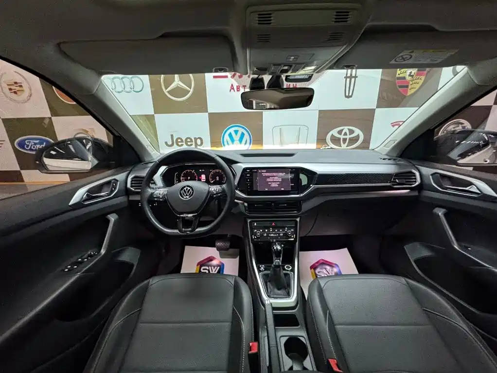 Volkswagen T-Cross 2022 280TSI DSG Luxury Edition фото 8