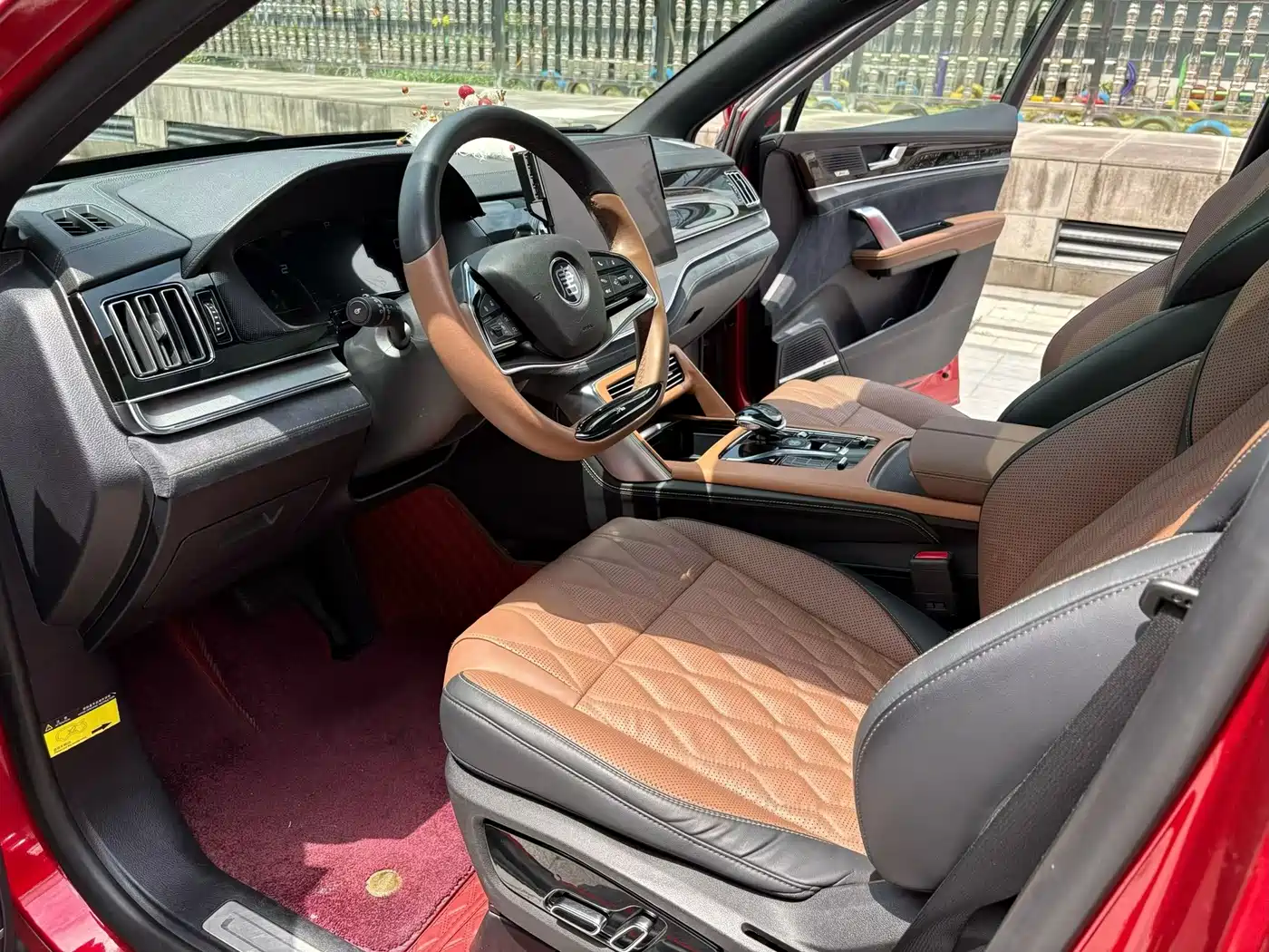 BYD Tang New Energy 2021 DM-i 112KM Premium фото 4