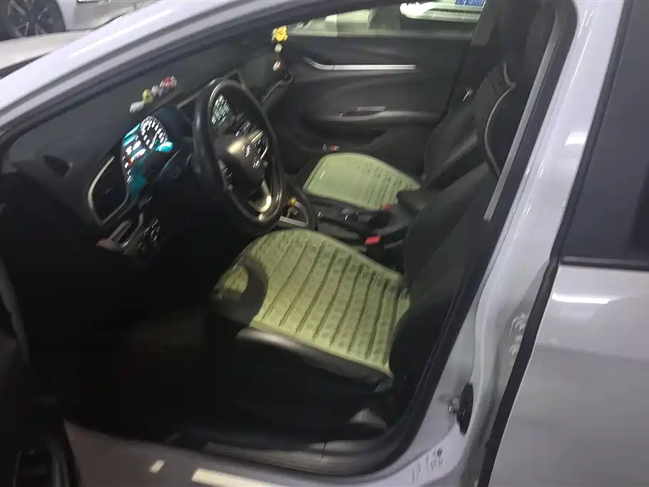 Buick Excelle 2019 18T Auto Connected Elite China VI фото 9