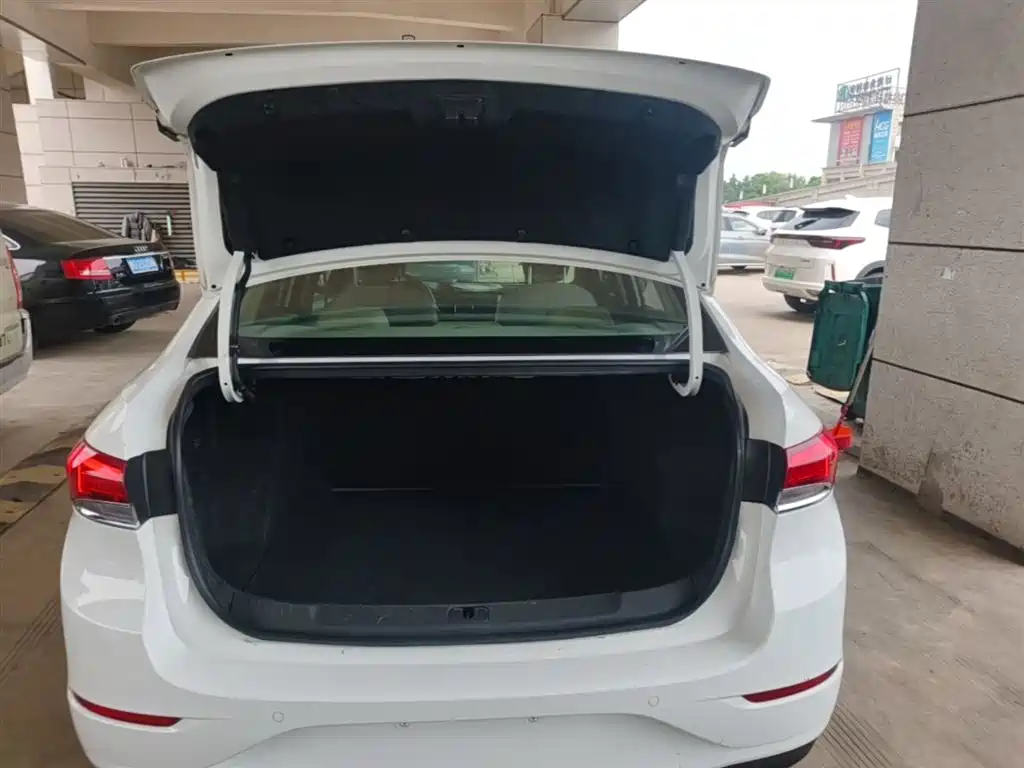 Buick Excelle 2021 Exemplar 1.5L Auto Elite фото 19