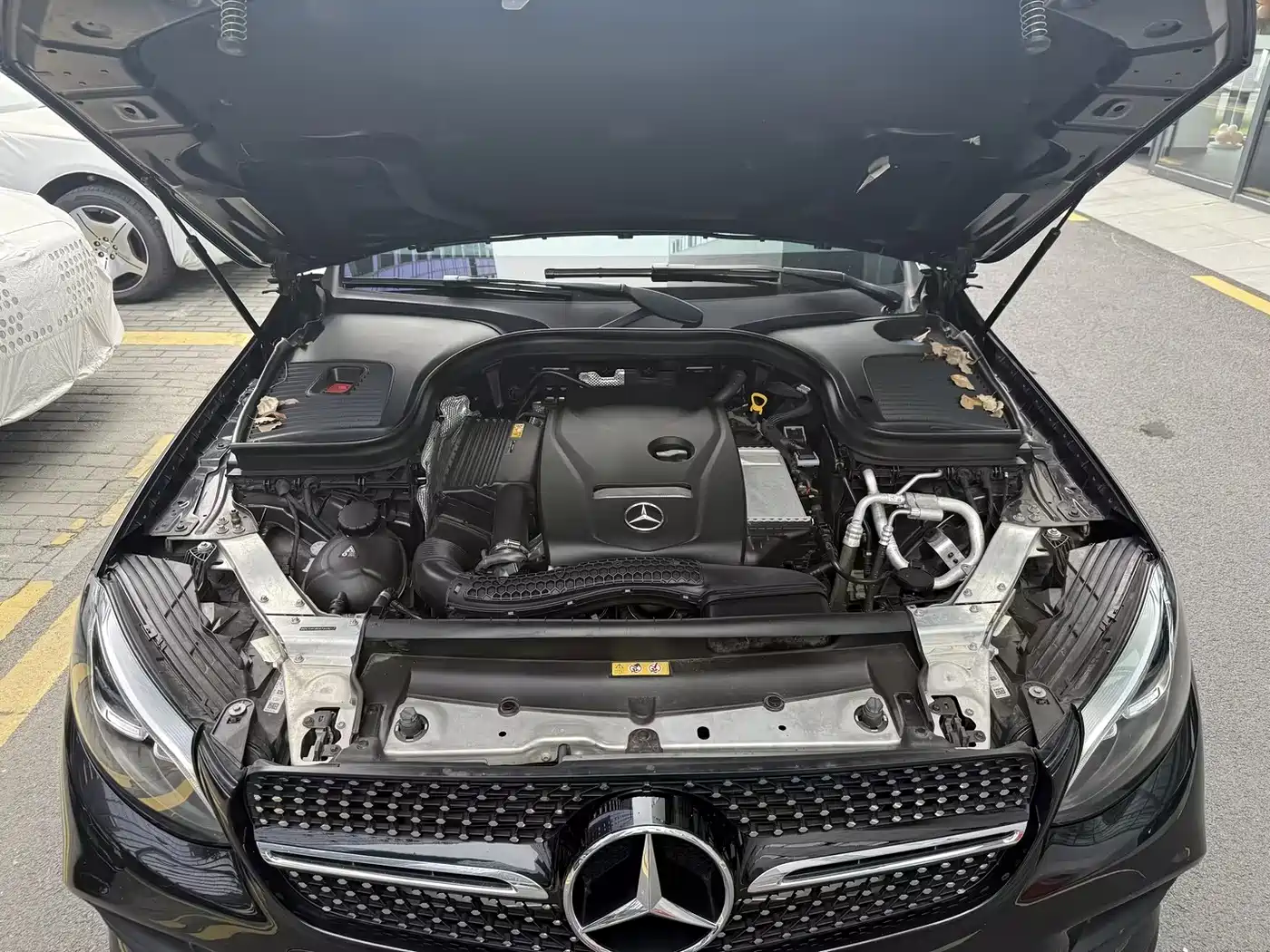 Mercedes-Benz GLC Coupe 2019 GLC 260 4MATIC Coupe SUV фото 4
