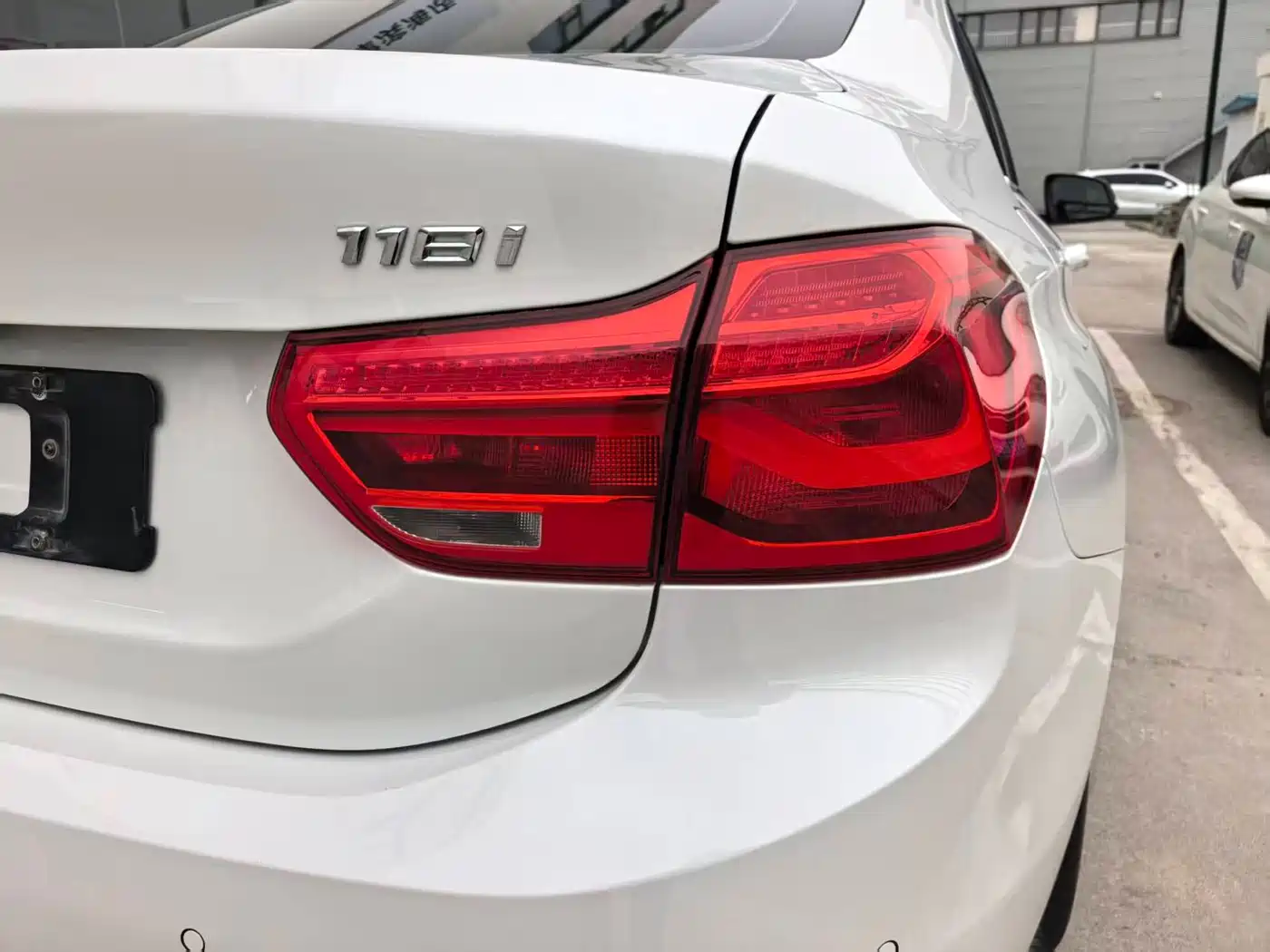 BMW 1 Series 2019 118i M Sport Package фото 27