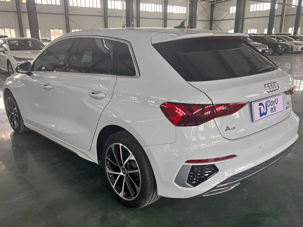 Audi A3 2023 Facelift Sportback 35 TFSI Progressive Sport фото 6