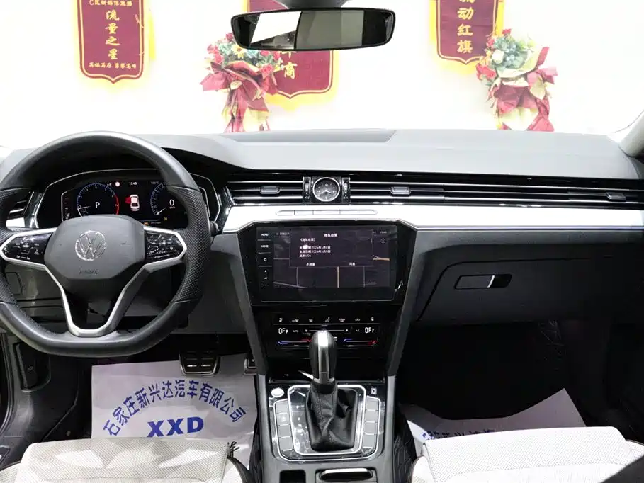 Volkswagen Magotan 2023 Model 2 Million Commemorative Edition 330TSI DSG Luxury фото 12