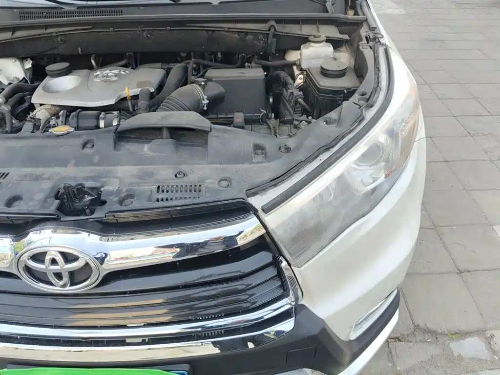 Toyota Highlander 2015 2.0T AWD Luxury Edition 7-seater фото 22