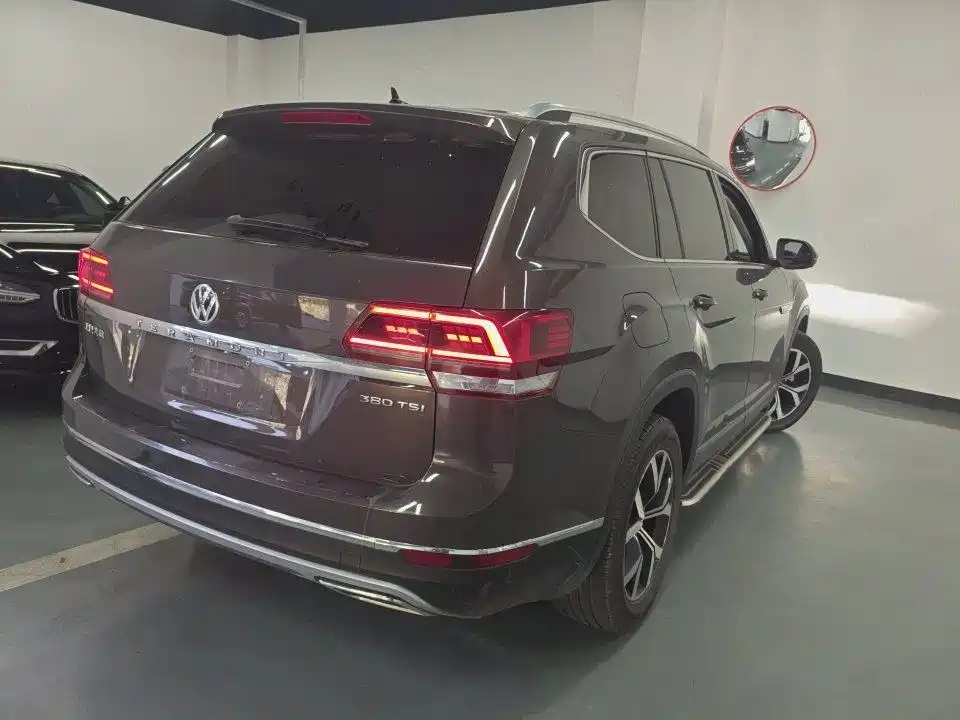 Volkswagen Teramont 2017 380TSI 4WD Luxury Edition фото 9