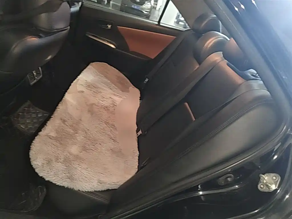 Toyota Camry 2012 Junrui 2.0S Dynamic Edition фото 17