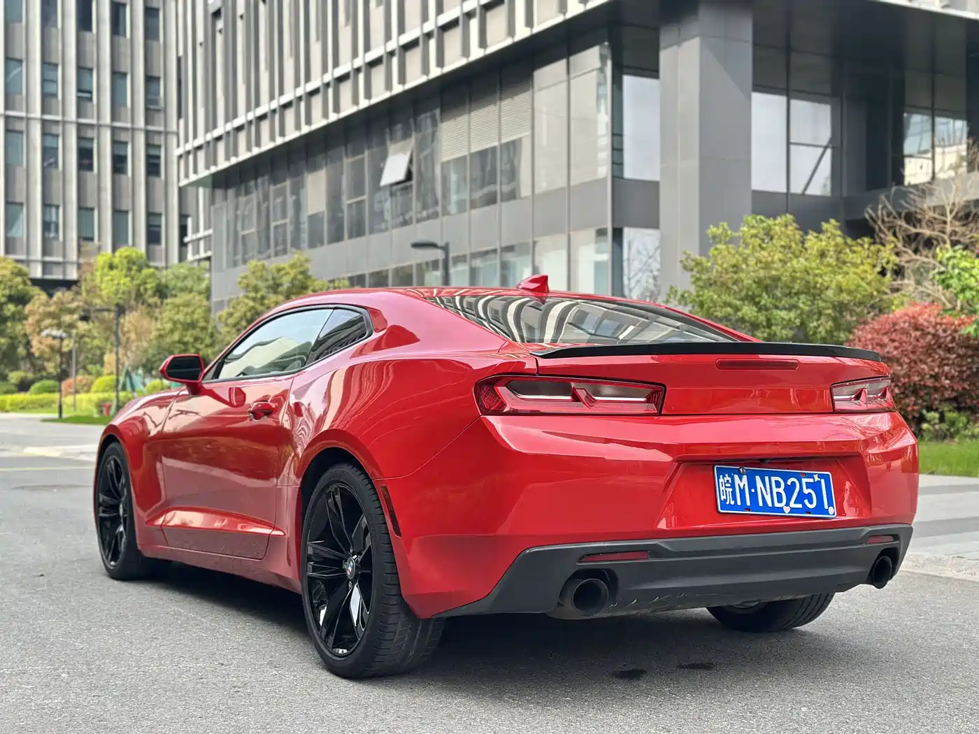 Chevrolet Camaro 2017 2.0T RS фото 13