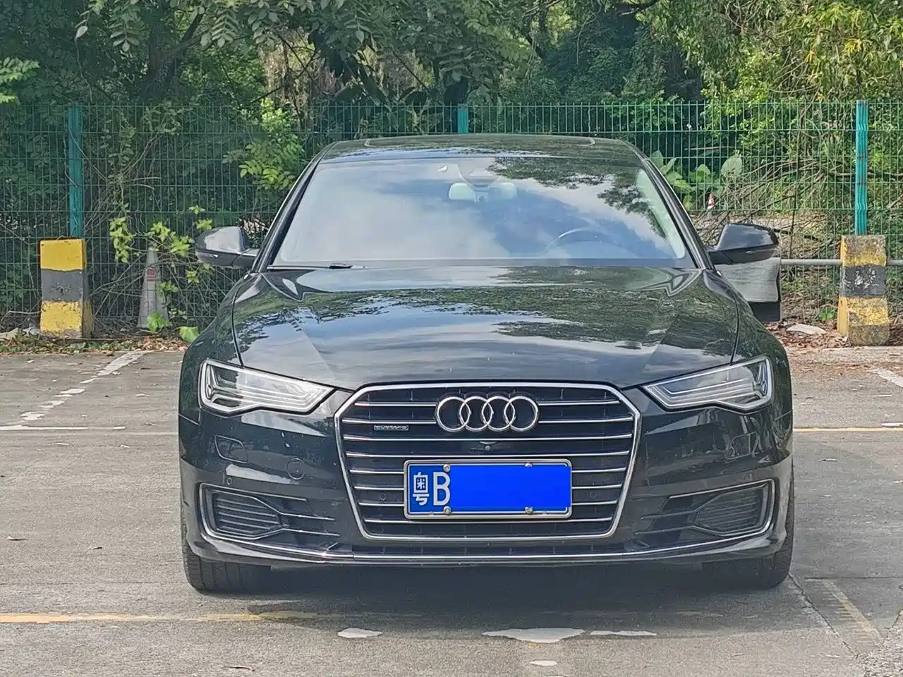 Фото 2 - Audi A6L