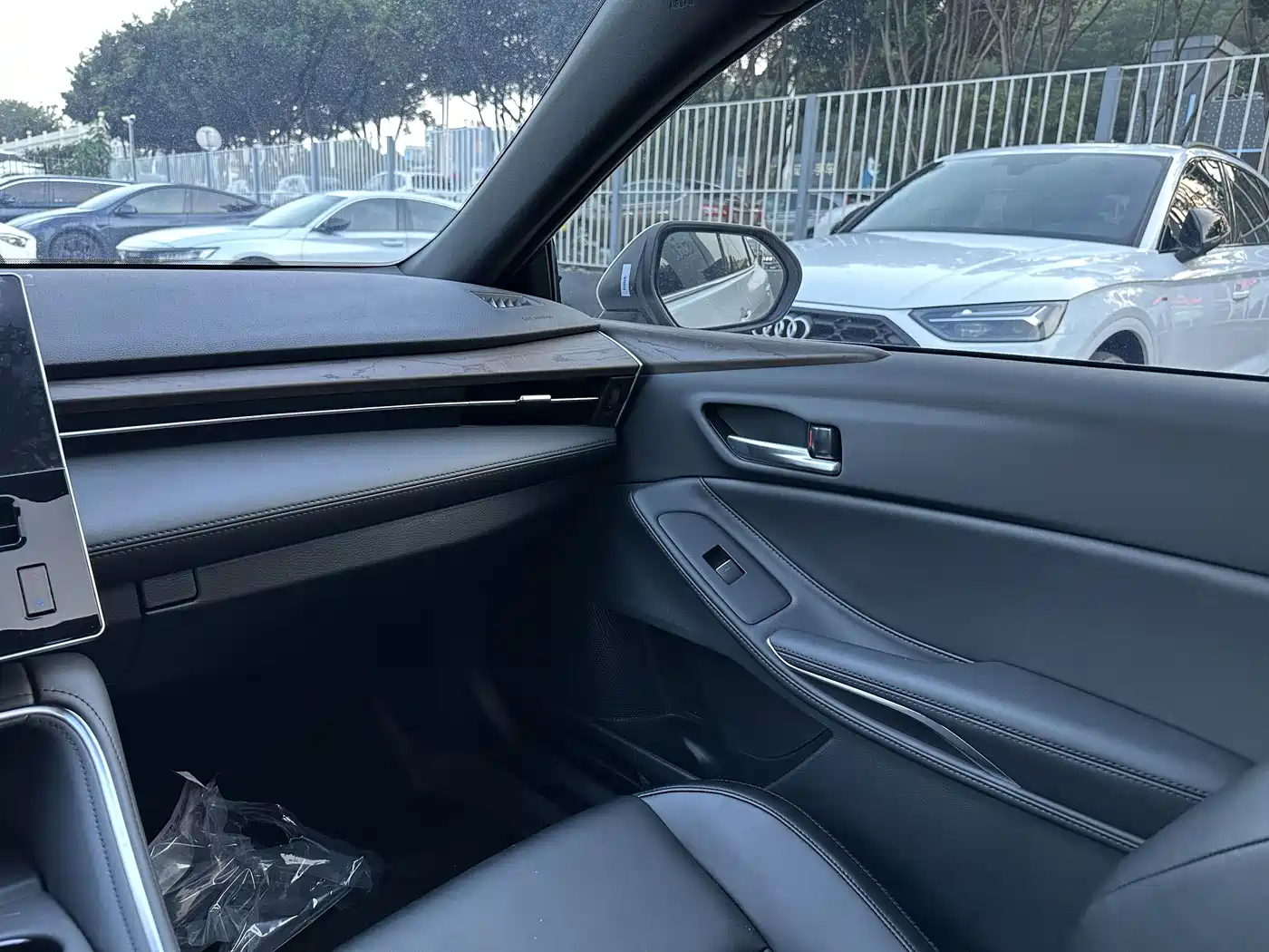Toyota Avalon 2024 Model 2.0L Progressive Edition фото 14