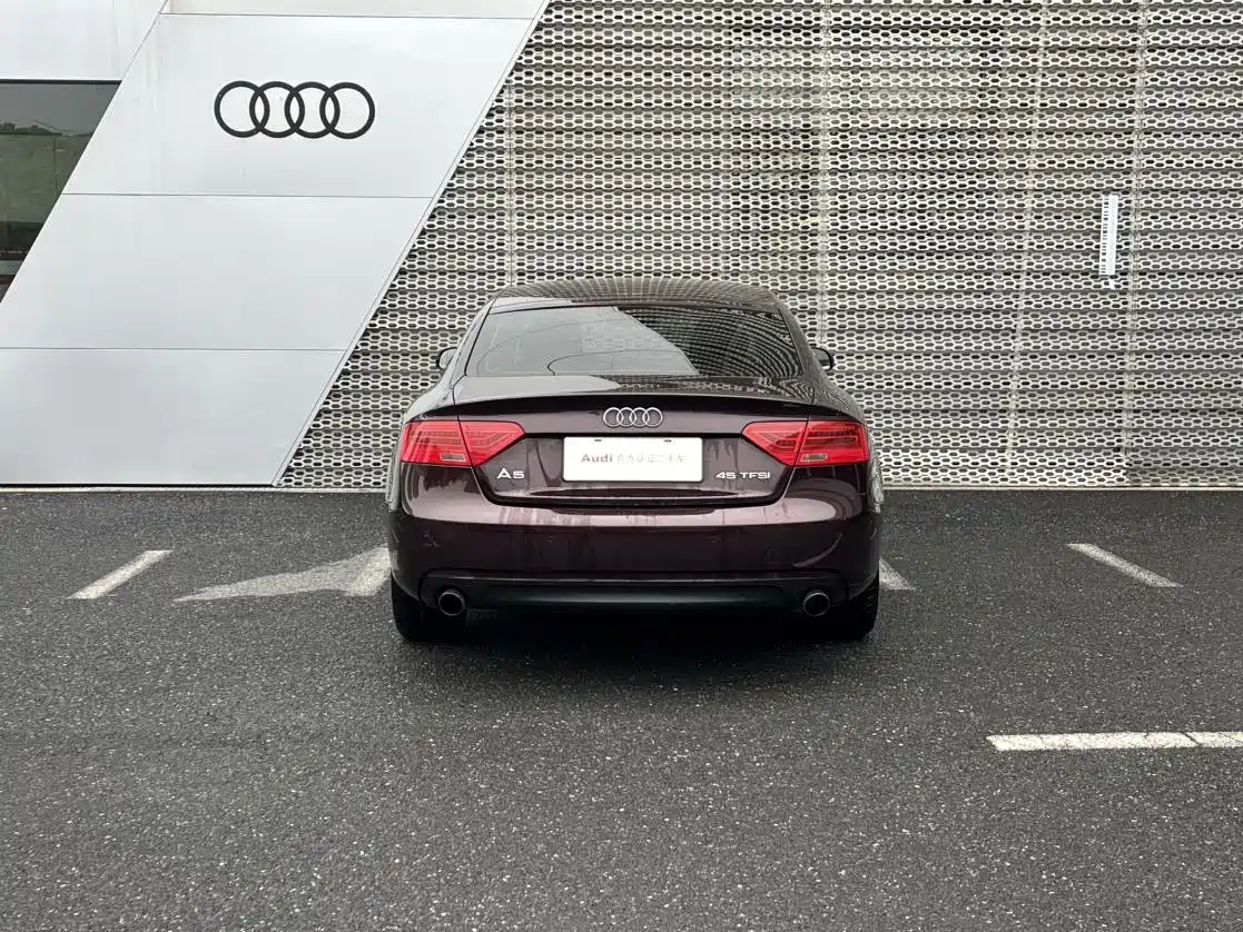 Audi A5 (Import) 2014 Sportback 45 TFSI фото 5